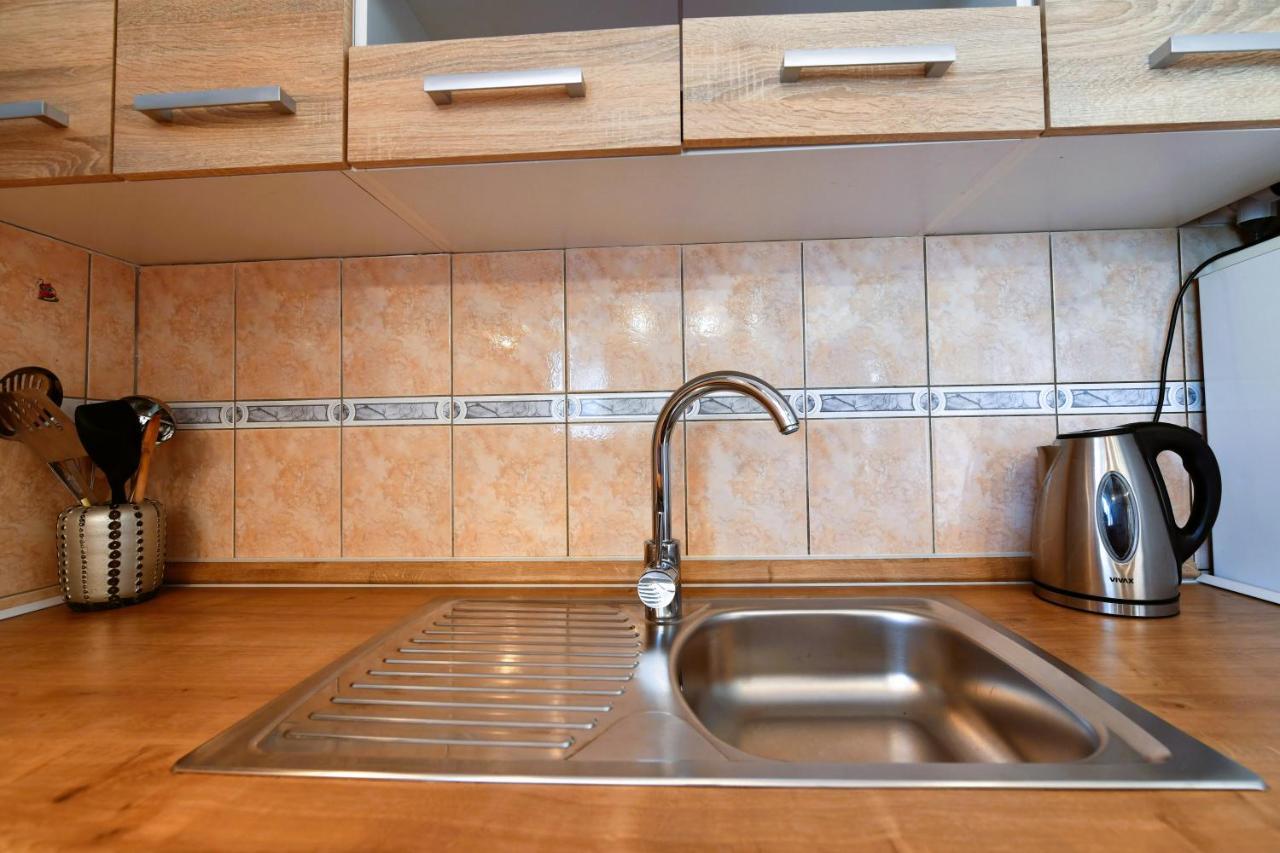 Apartment Marija Zupan ราโควิซา ภายนอก รูปภาพ