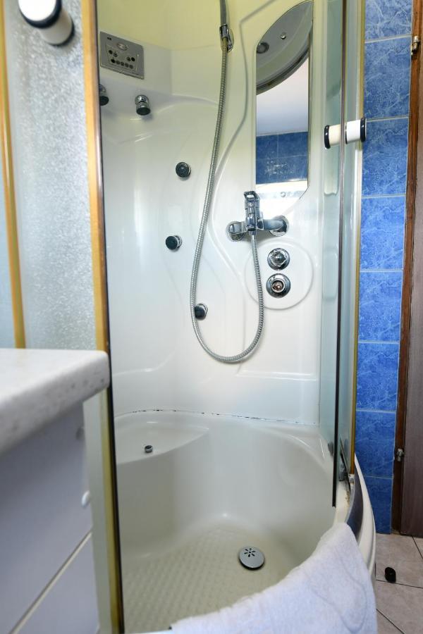 Apartment Marija Zupan ราโควิซา ภายนอก รูปภาพ